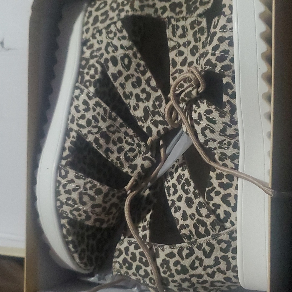 cream leopard sandal